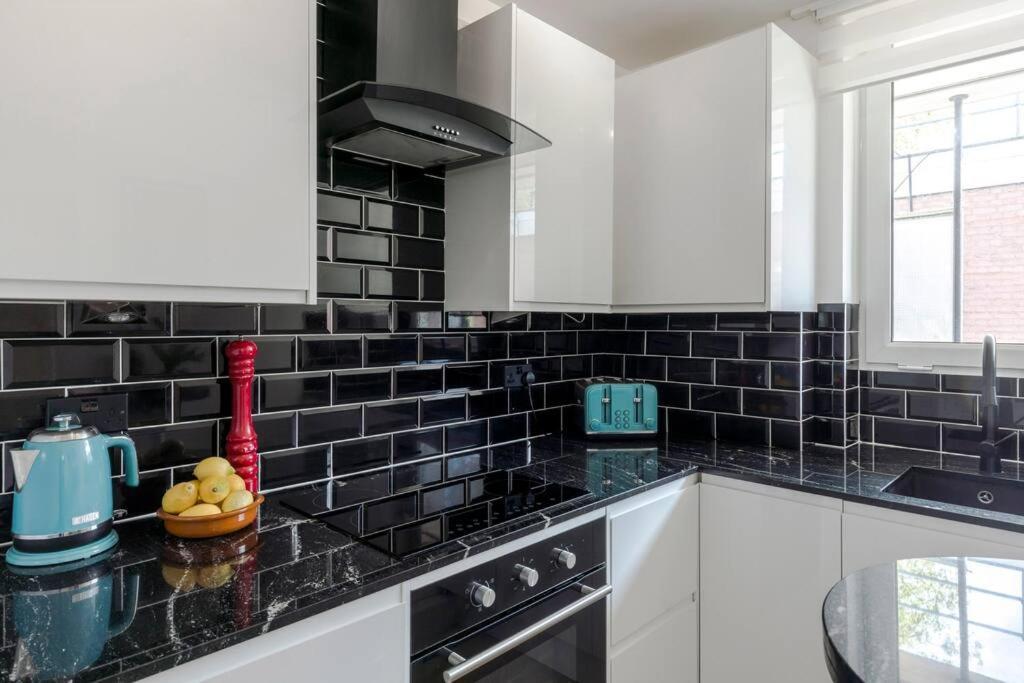 The Clarence, Central London Apartment W/ Wifi エクステリア 写真