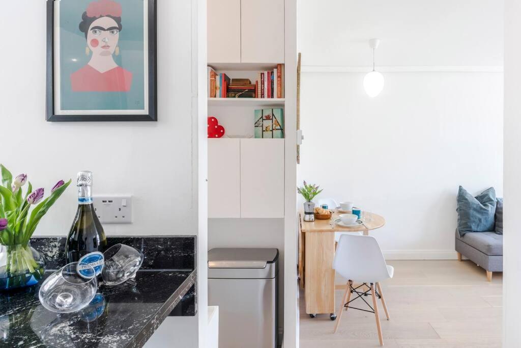The Clarence, Central London Apartment W/ Wifi エクステリア 写真
