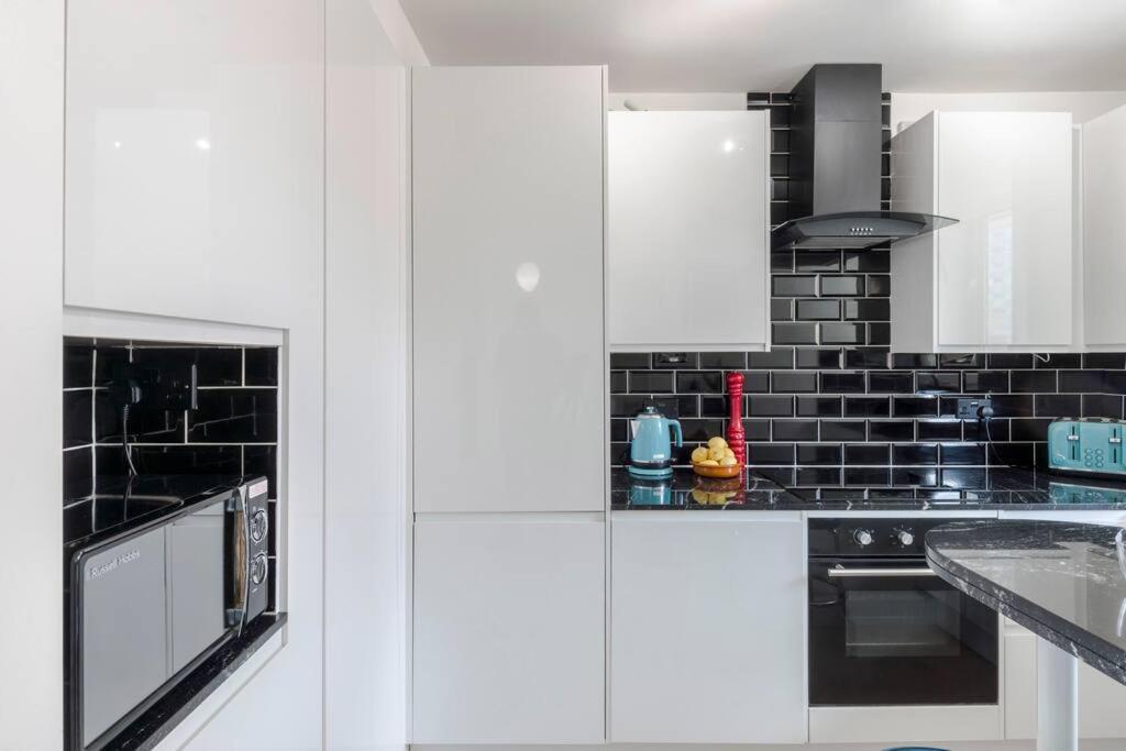 The Clarence, Central London Apartment W/ Wifi エクステリア 写真