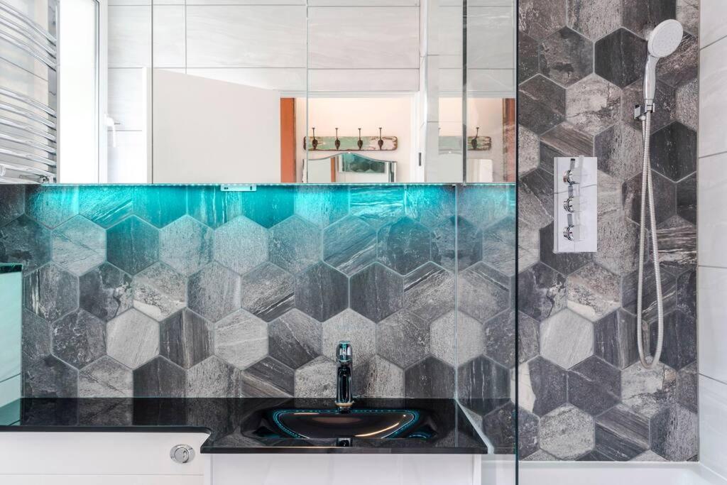 The Clarence, Central London Apartment W/ Wifi エクステリア 写真